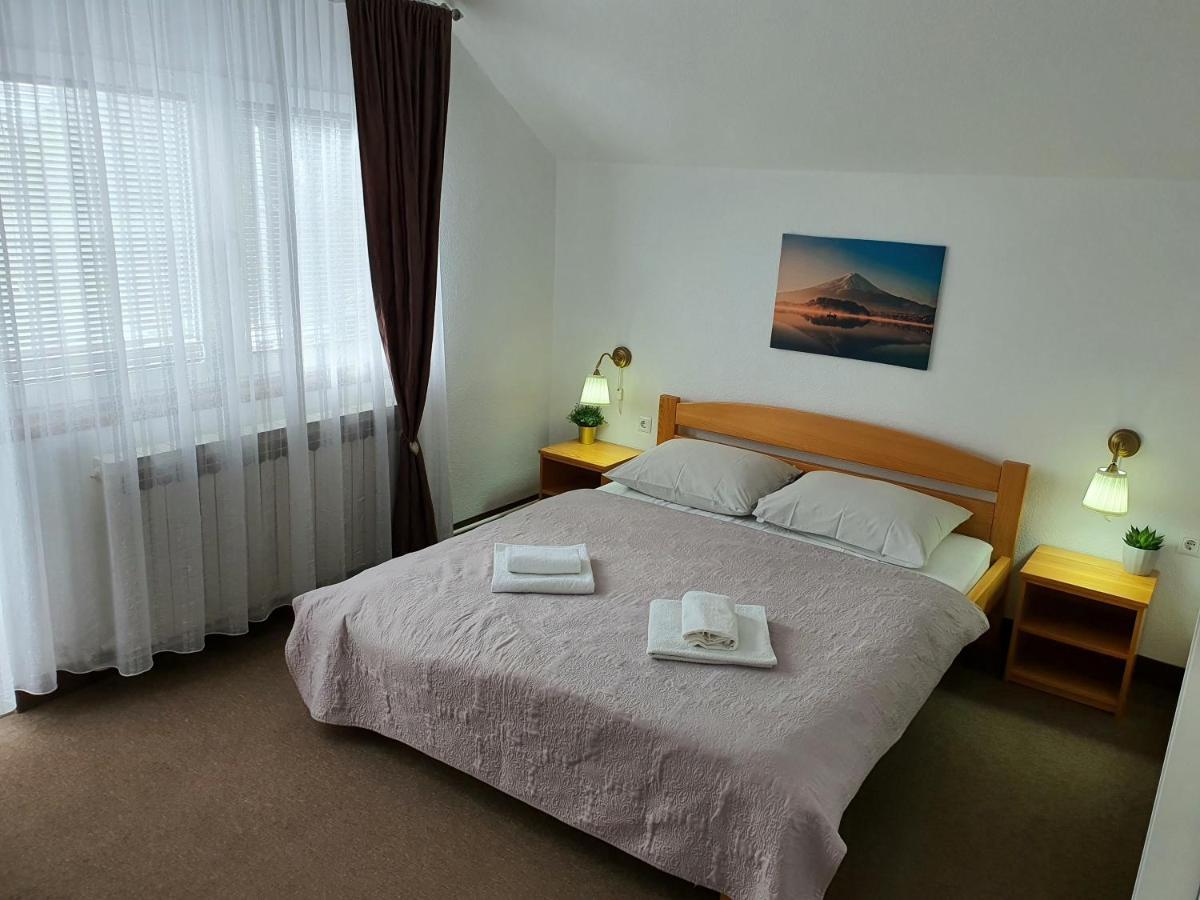 Guesthouse Kovacevic Korenica Zewnętrze zdjęcie