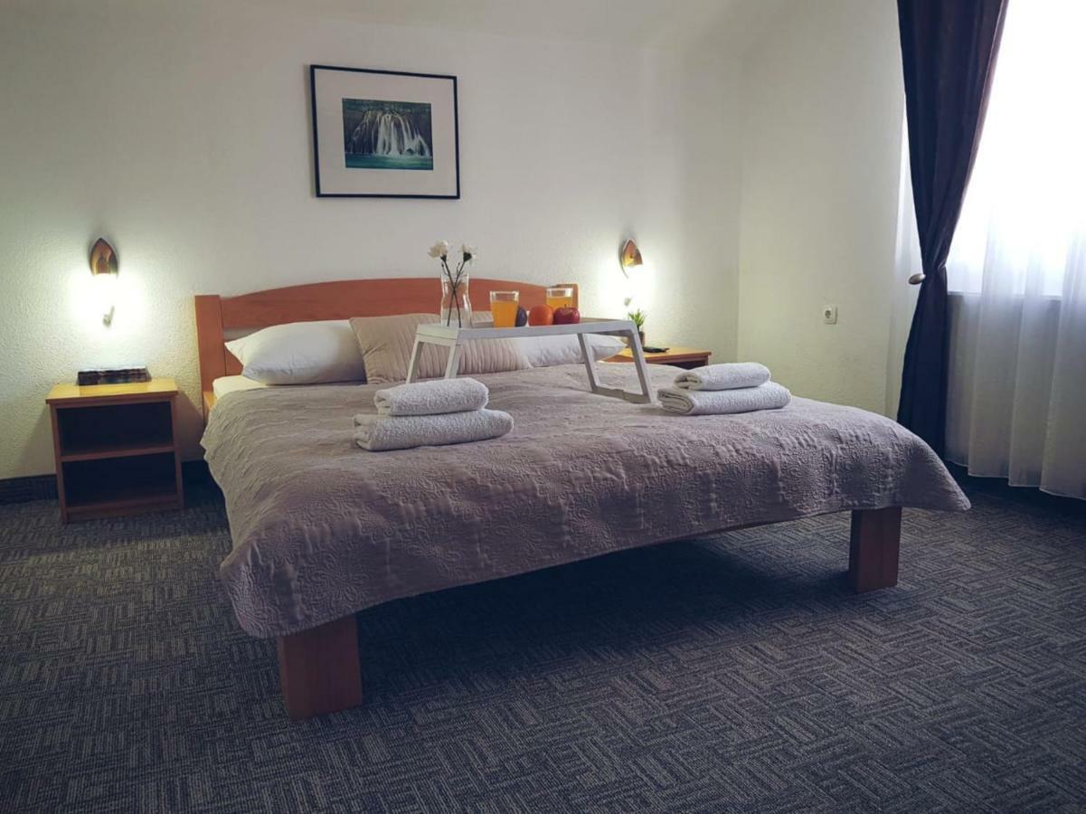 Guesthouse Kovacevic Korenica Zewnętrze zdjęcie